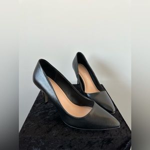 Kelly & Katie Shoes.